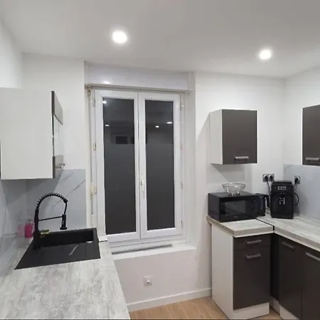 Appartement Rénové à Neuf Centre Gare Lestroishorizons