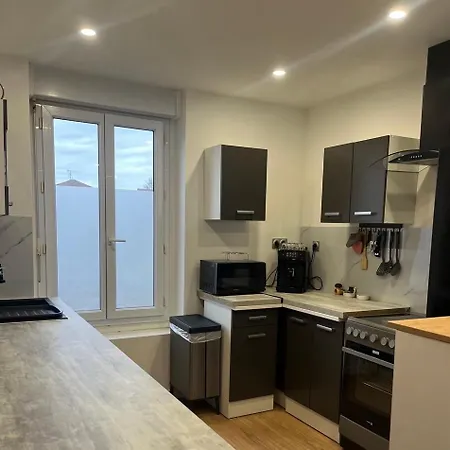 Appartement Rénové à Neuf Centre Gare Lestroishorizons Gisors