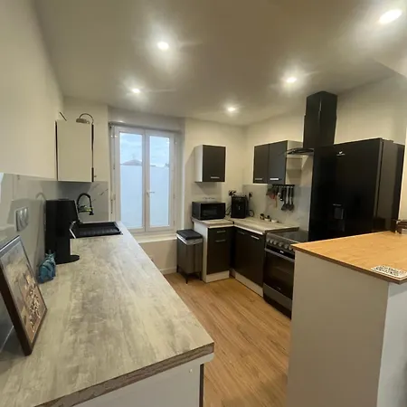 Appartement Rénové à Neuf Centre Gare Lestroishorizons Gisors
