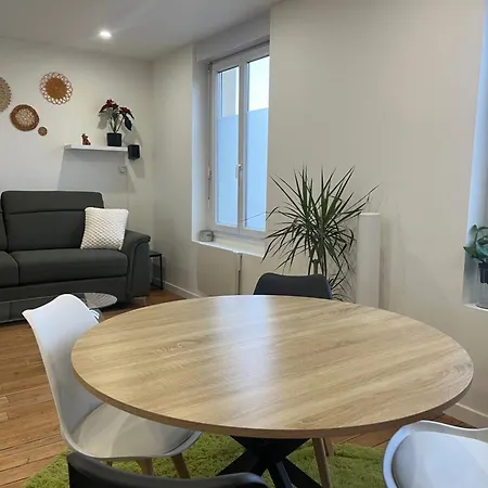 Renove A Neuf Centre Gare Lestroishorizons Lejlighed Gisors